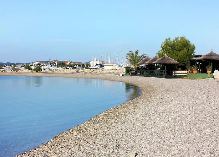 16641c Apartman Sukošan